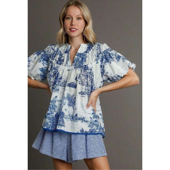 Umgee Tops - Umgee Small Blue White Toile
Landscape Print Top Ruffle Neck Gathered Size Small